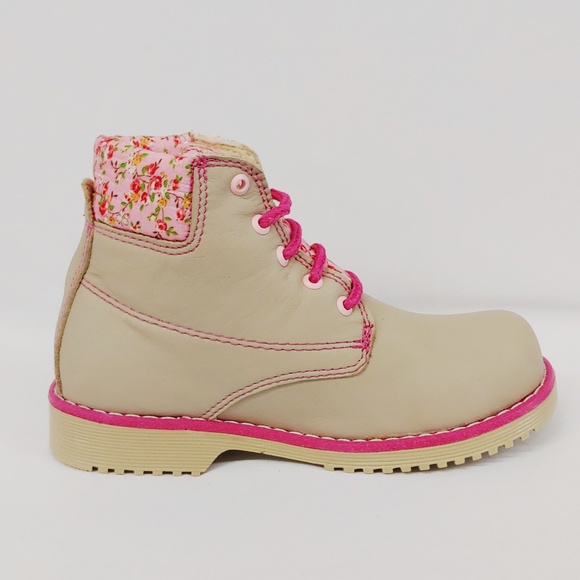 Cappuccino Ankle Boot with Pink Flowered Design - Picture 5 of 7